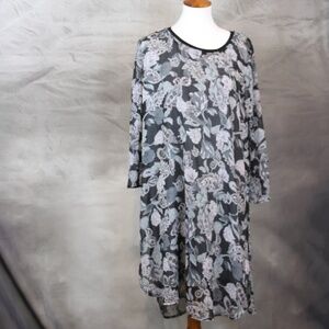 NWT Mystree chiffon floral print shift dress
